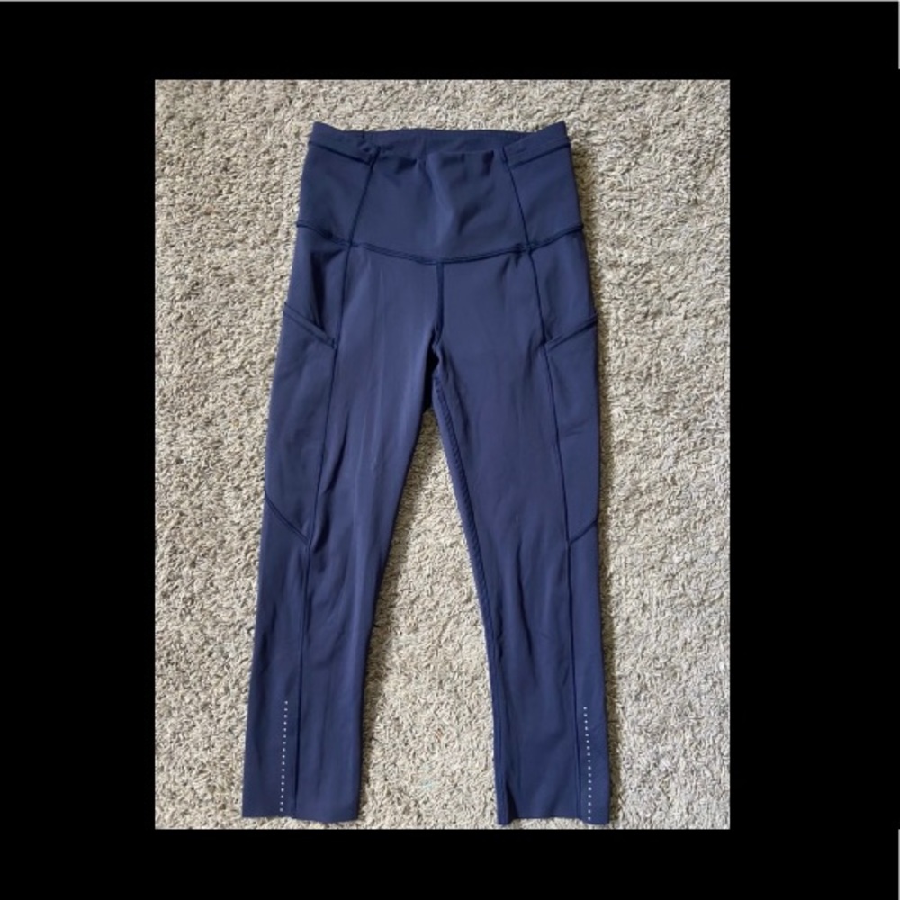 Navy lululemon fast and free cropped leggings size 4